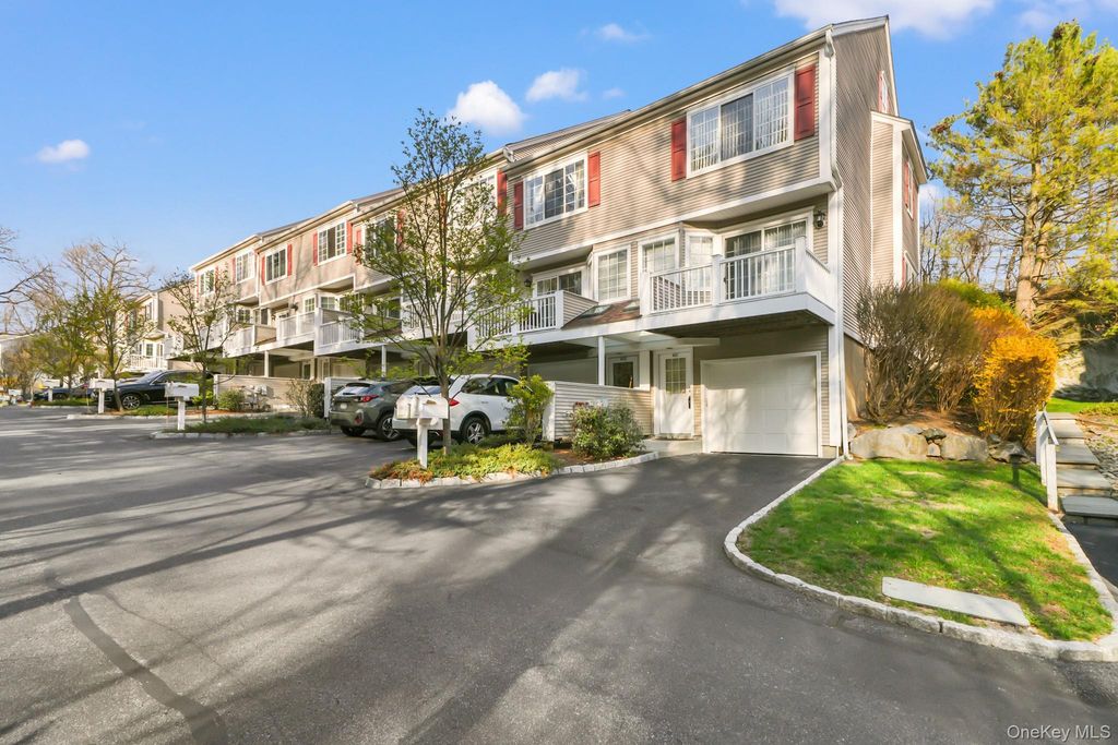 401 Park Ridge Lane, White Plains, NY 10603