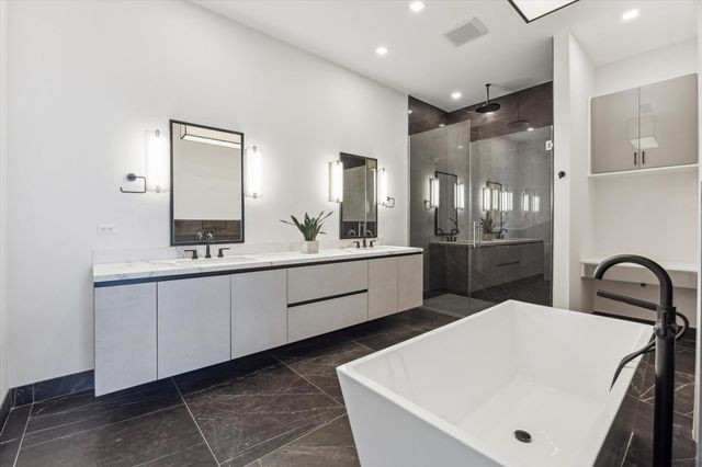1711 Allen Parkway 2605, Houston, TX 77019