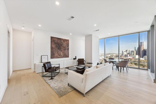 1711 Allen Parkway 2605, Houston, TX 77019