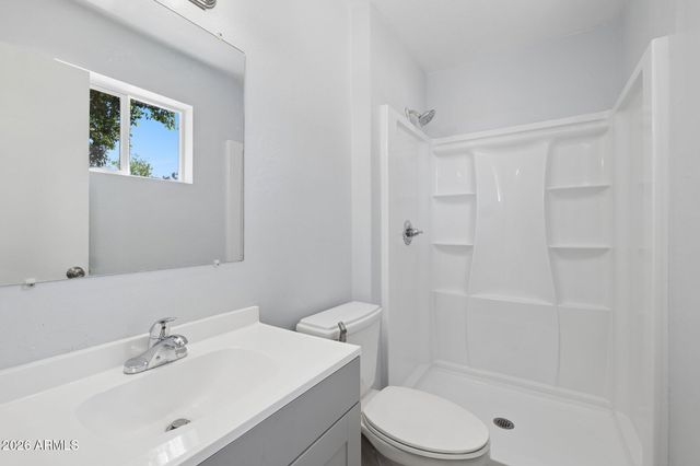 4613 W SUNNYSIDE Avenue, Glendale, AZ 85304