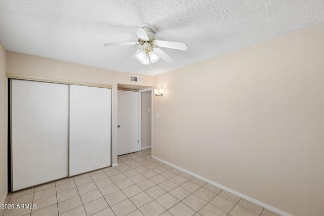 4613 W SUNNYSIDE Avenue, Glendale, AZ 85304