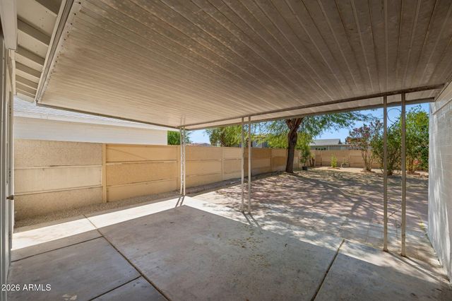 4613 W SUNNYSIDE Avenue, Glendale, AZ 85304