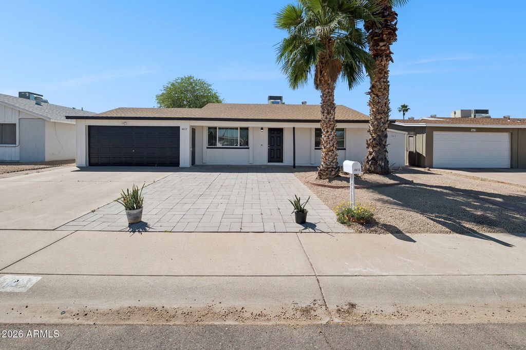 4613 W SUNNYSIDE Avenue, Glendale, AZ 85304