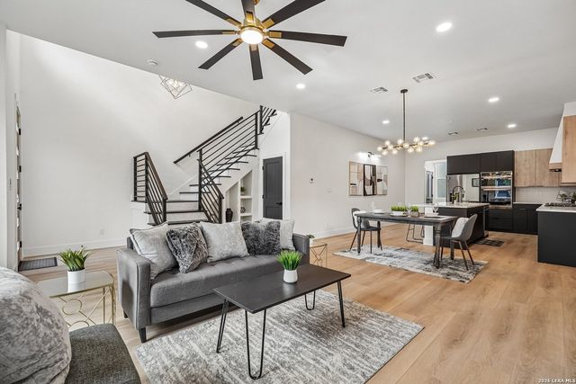 115 Spruce, San Antonio, TX 78203