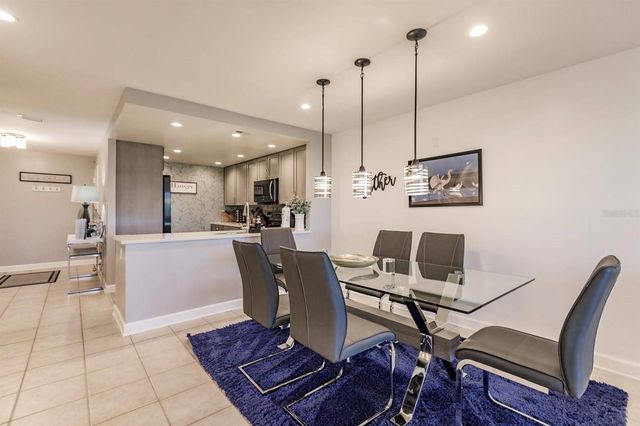 1255 E PEPPERTREE DRIVE 403, Sarasota, FL 34242