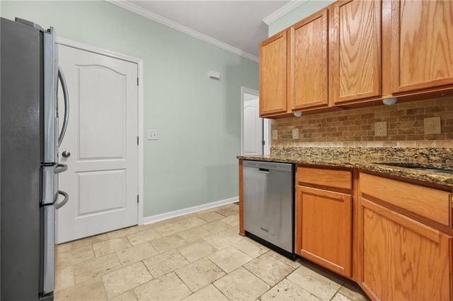 2324 Whiteoak SE Lane, Smyrna, GA 30080