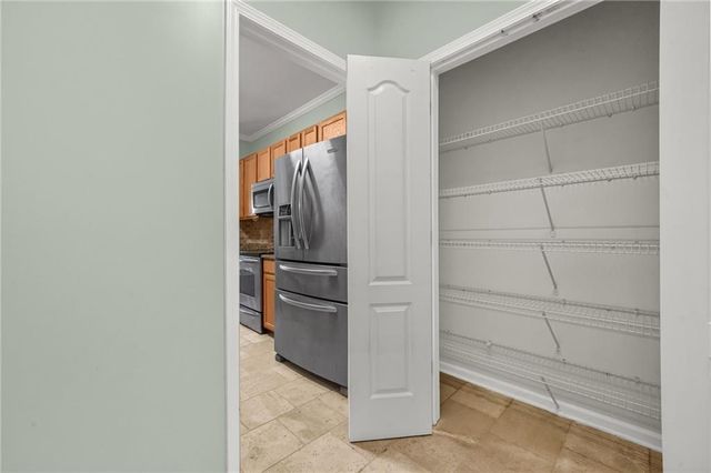 2324 Whiteoak SE Lane, Smyrna, GA 30080