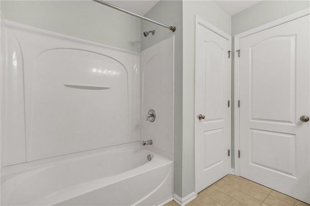 2324 Whiteoak SE Lane, Smyrna, GA 30080