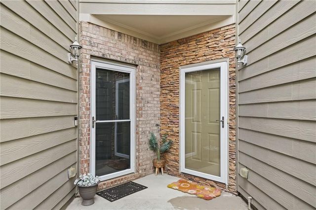 2324 Whiteoak SE Lane, Smyrna, GA 30080