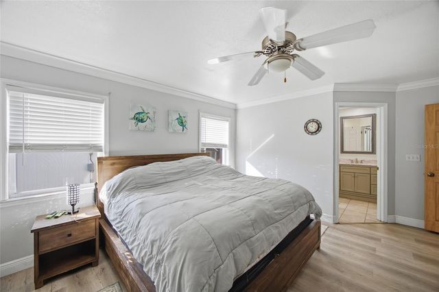 10812 60TH AVENUE, Seminole, FL 33772