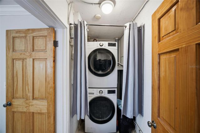 10812 60TH AVENUE, Seminole, FL 33772