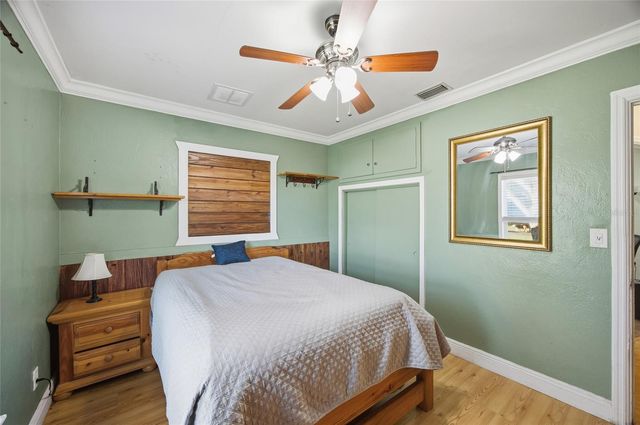 10812 60TH AVENUE, Seminole, FL 33772