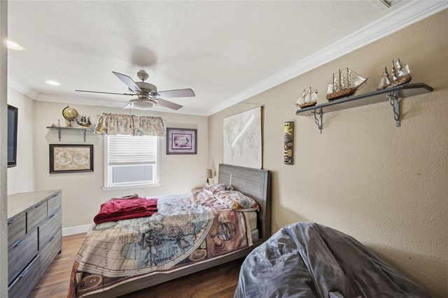 10812 60TH AVENUE, Seminole, FL 33772