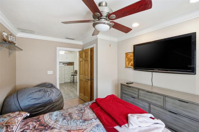 10812 60TH AVENUE, Seminole, FL 33772