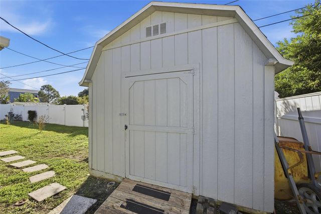 10812 60TH AVENUE, Seminole, FL 33772