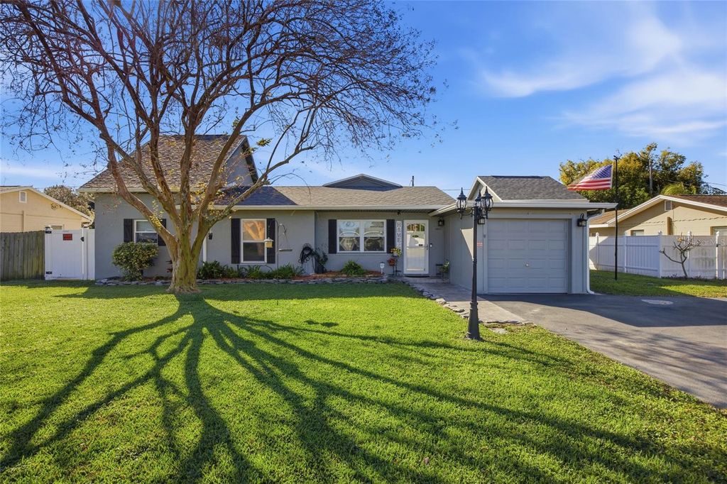 10812 60TH AVENUE, Seminole, FL 33772