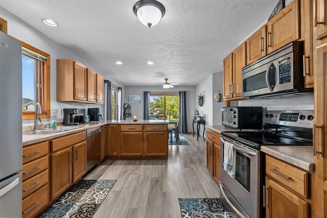 N1006 VANDER MAAZEN DRIVE, Greenville, WI 54942