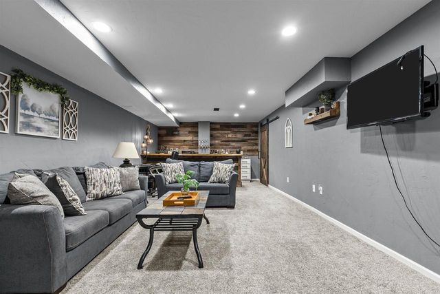 N1006 VANDER MAAZEN DRIVE, Greenville, WI 54942