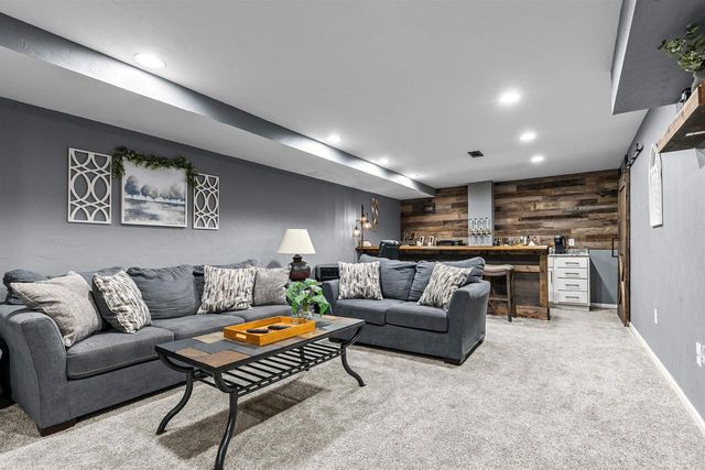 N1006 VANDER MAAZEN DRIVE, Greenville, WI 54942