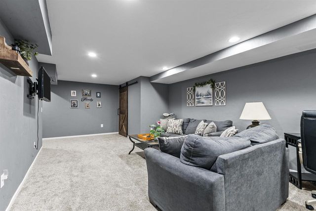 N1006 VANDER MAAZEN DRIVE, Greenville, WI 54942