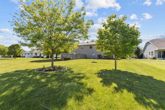 N1006 VANDER MAAZEN DRIVE, Greenville, WI 54942