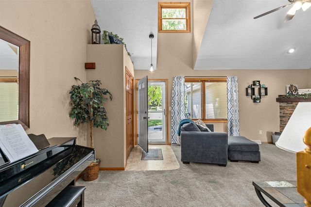 N1006 VANDER MAAZEN DRIVE, Greenville, WI 54942