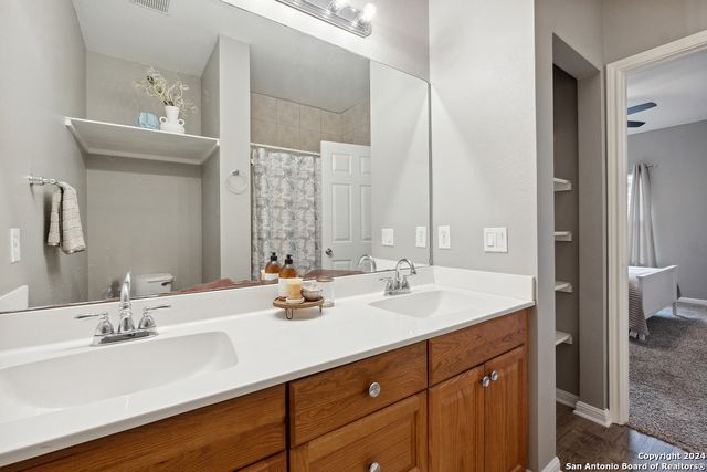 117 Chapel Hill Cir Unit 117, San Antonio, TX 78240