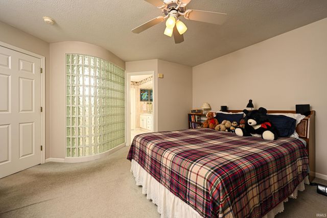 1642 Cobblestone Boulevard, Elkhart, IN 46514