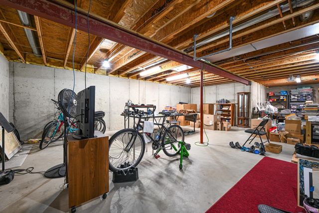 1642 Cobblestone Boulevard, Elkhart, IN 46514