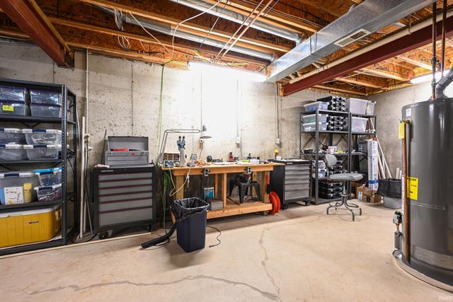 1642 Cobblestone Boulevard, Elkhart, IN 46514