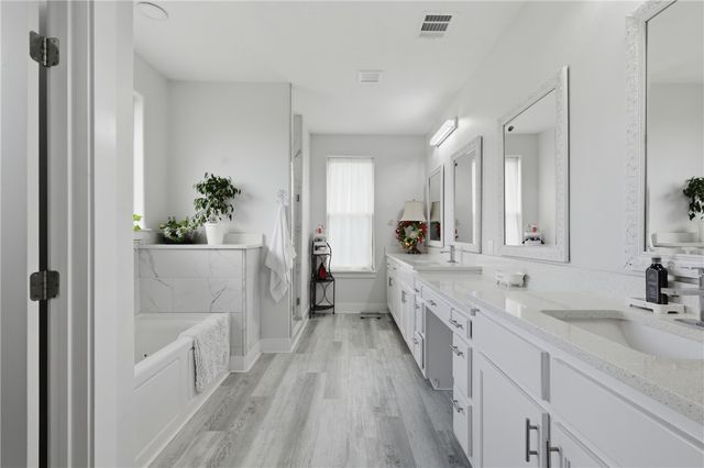 3553 North Country Drive, Bryan, TX 77808