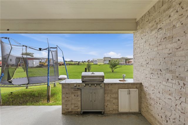 3553 North Country Drive, Bryan, TX 77808