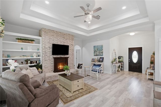 3553 North Country Drive, Bryan, TX 77808