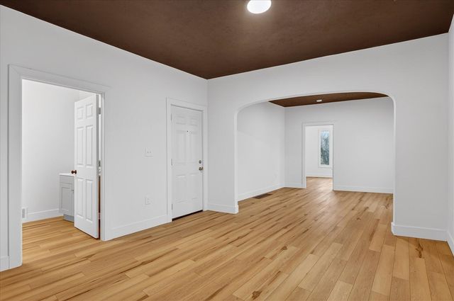 934 Butterworth Street, Grand Rapids, MI 49504