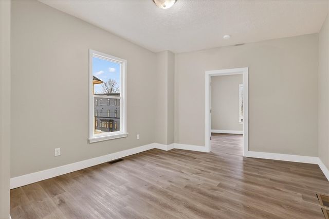 934 Butterworth Street, Grand Rapids, MI 49504
