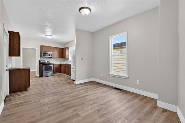 934 Butterworth Street, Grand Rapids, MI 49504