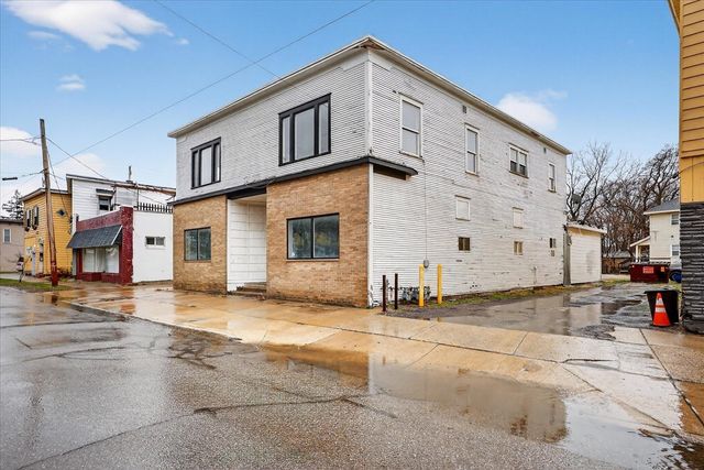 934 Butterworth Street, Grand Rapids, MI 49504