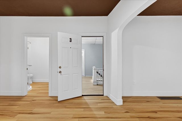 934 Butterworth Street, Grand Rapids, MI 49504