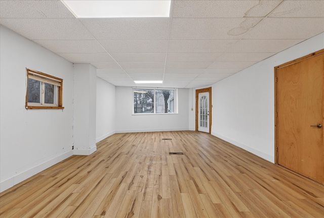 934 Butterworth Street, Grand Rapids, MI 49504