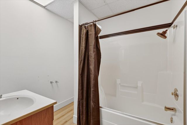 934 Butterworth Street, Grand Rapids, MI 49504