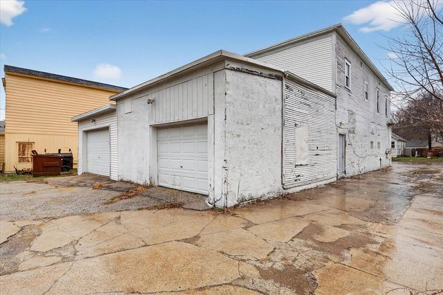 934 Butterworth Street, Grand Rapids, MI 49504