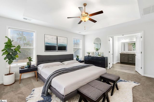 9 Harvest Glen Drive, Piedmont, SC 29673