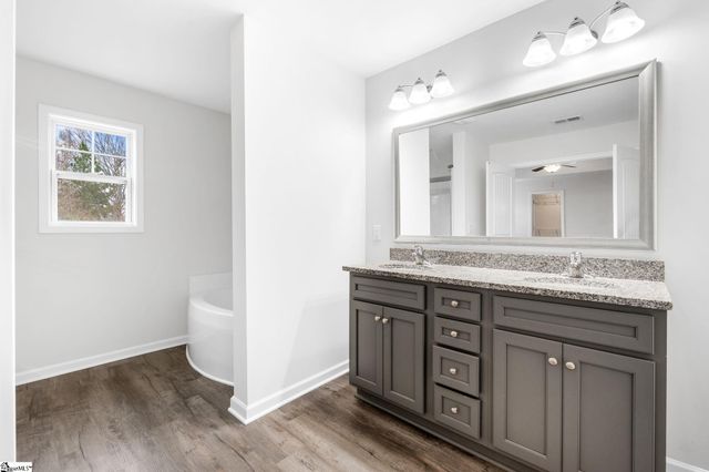 9 Harvest Glen Drive, Piedmont, SC 29673