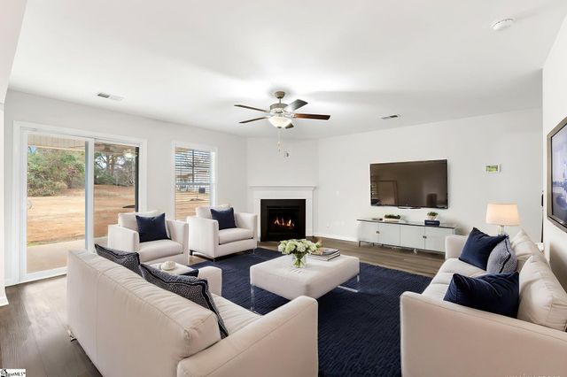 9 Harvest Glen Drive, Piedmont, SC 29673