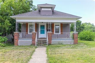 11324 E 14th Street, Independence, MO 64052