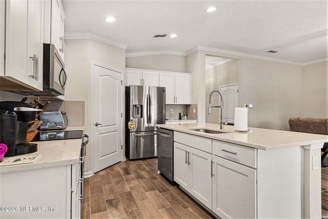 4032 SANDBANK Court, Middleburg, FL 32068