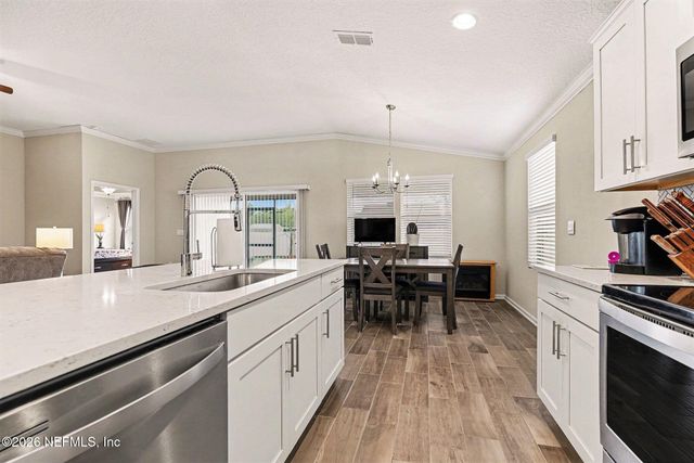 4032 SANDBANK Court, Middleburg, FL 32068