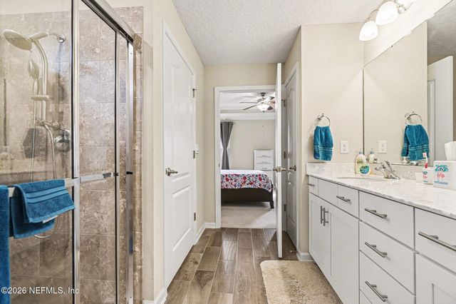 4032 SANDBANK Court, Middleburg, FL 32068