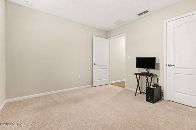 4032 SANDBANK Court, Middleburg, FL 32068