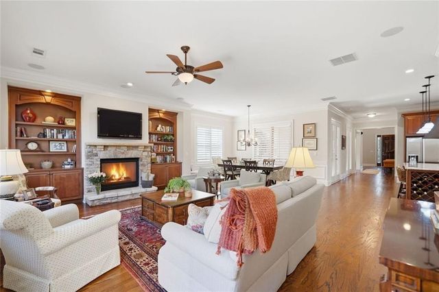 306 Lakeside Trace, Canton, GA 30115